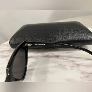 NWOT Balenciaga Cat Eye Sunglasses Balenciaga | Accessories | Nwot Balenciaga Cat Eye  main image 3